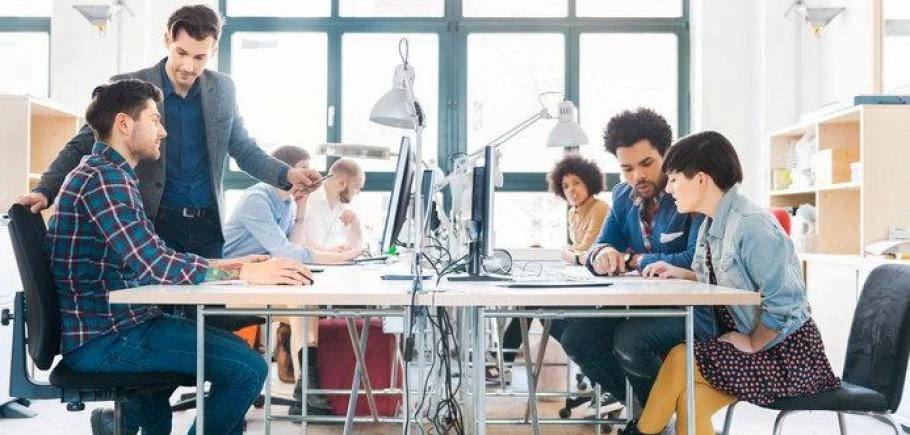 Tips Membangun Lingkungan Kerja yang Nyaman – IntiPesan.com